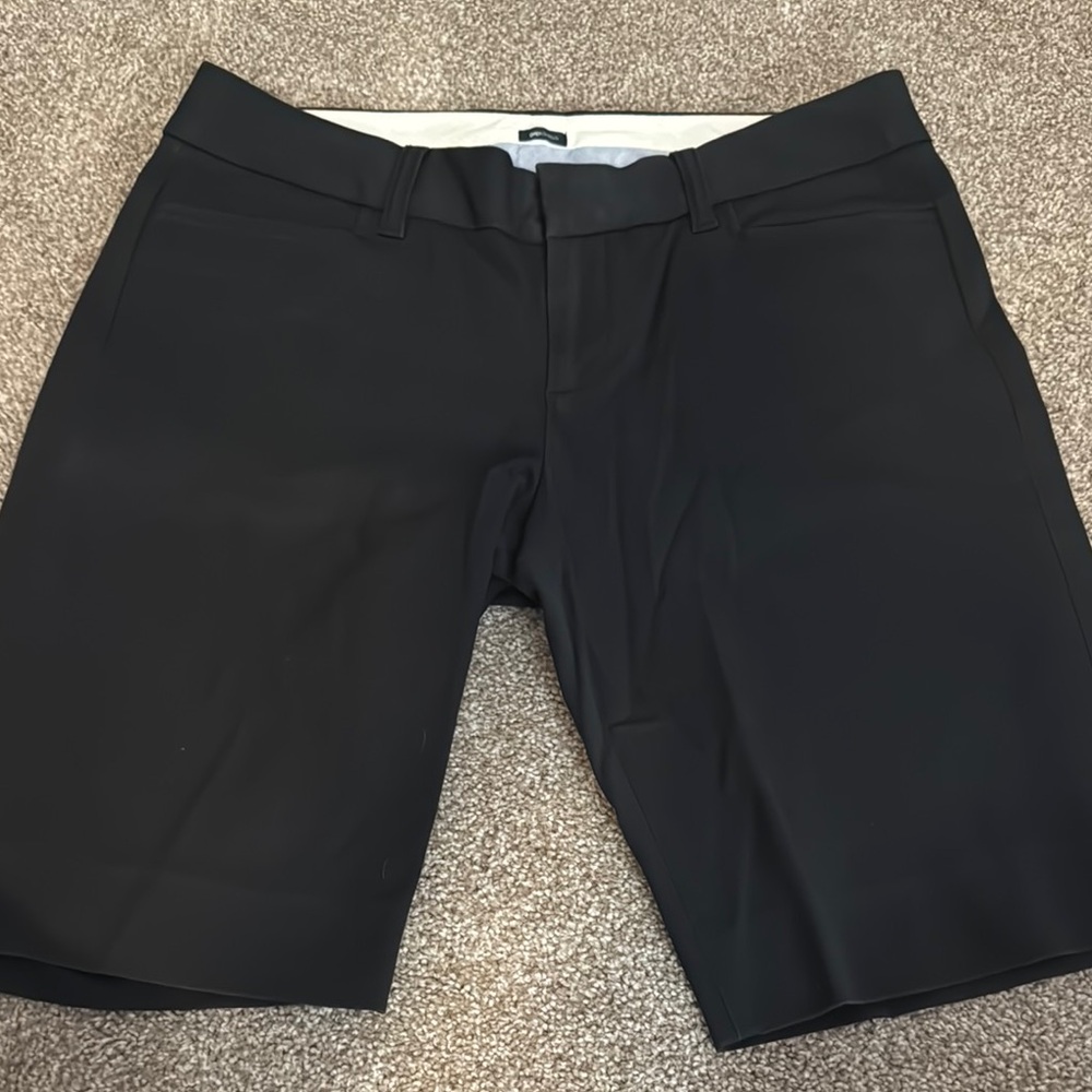 GAP Black Bermuda Shorts Cotton Blend